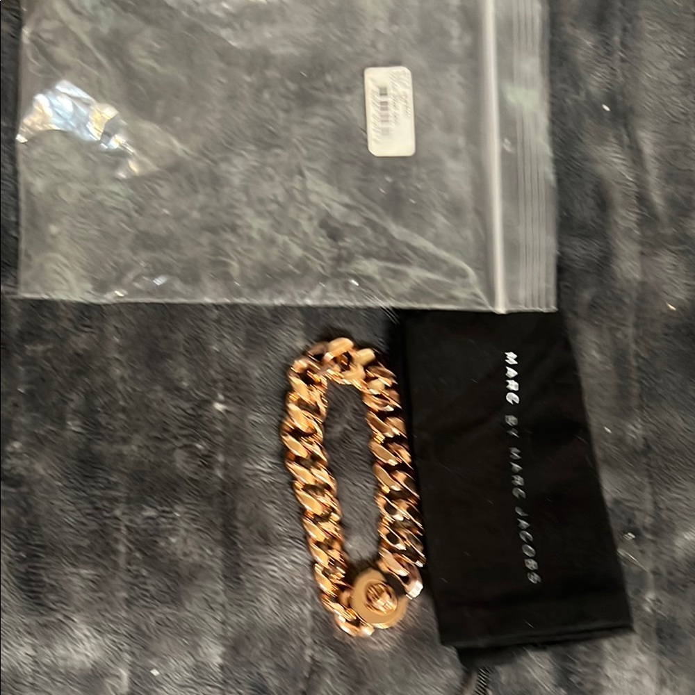 Marc by Marc Jacobs Chunky Gold Bracelet